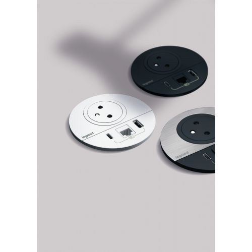 Incara Disq 80 - 2P+T Schuko / USB A+C / Saída de cabos - Branco - cabo 0,5m Wie