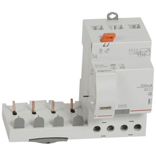 Bloco dif. adaptável DX3 p/ disj. 1M/pólo 4P 400 V~ 40A 300mA seletivo - tipo AC