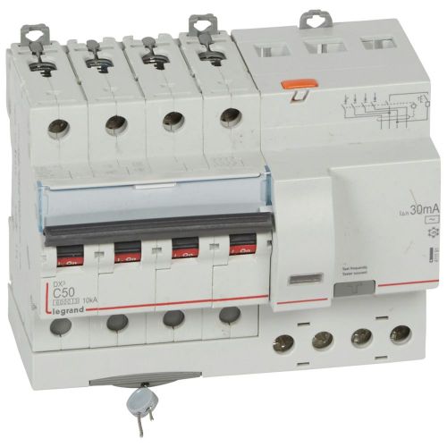 Disjuntor DX³ 6000 - 10 kA - 4P - 400 V~ - 50 A - 30 mA - tipo AC 