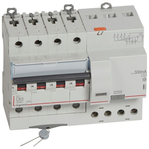 Disjuntor DX³ 6000 - 10 kA - 4P - 400 V~ - 63 A - 300 mA - tipo AC 