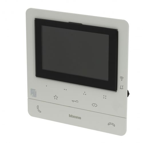 Classe 100 X16E monitor vídeo conectado ecrã 5