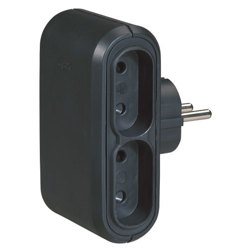 Ficha quádrupla 2P - 6 A - saídas laterais - preto
