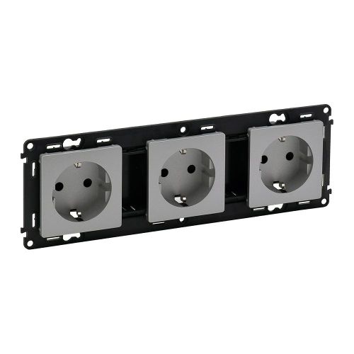Valena Life - Tomada tripla pré-cablada: 3 x 2P+T Schuko 16A - 230V~ - Alumínio