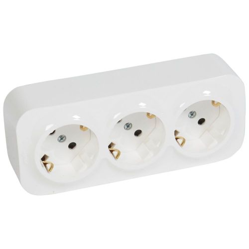 Forix saliente IP 21 - Tomada 3 x  2P+T Schuko com obturadores -16A-250V~-Branco