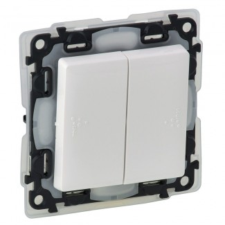 Comutador de lustre - Estanque IP44 - Branco